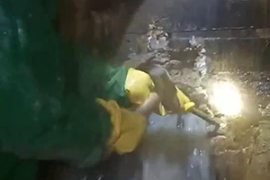 陇南消防水池堵漏施工视频